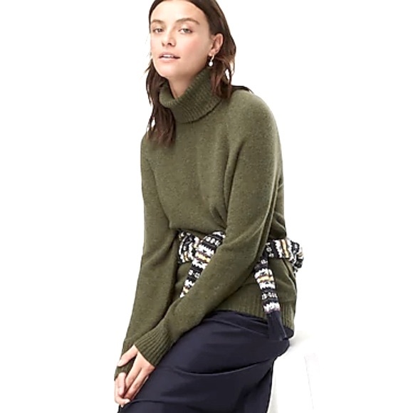 J. Crew Sweaters - J Crew Turtleneck Sweater Softest Yarn Small